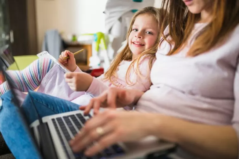 Rodzice na rynku pracy. Czego oczekują od pracodawców?